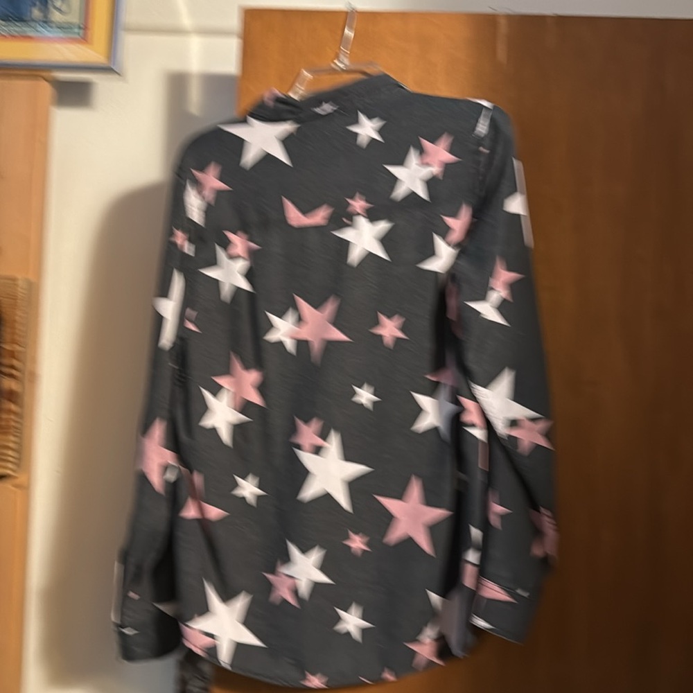 Star button down - Picture 4 of 4